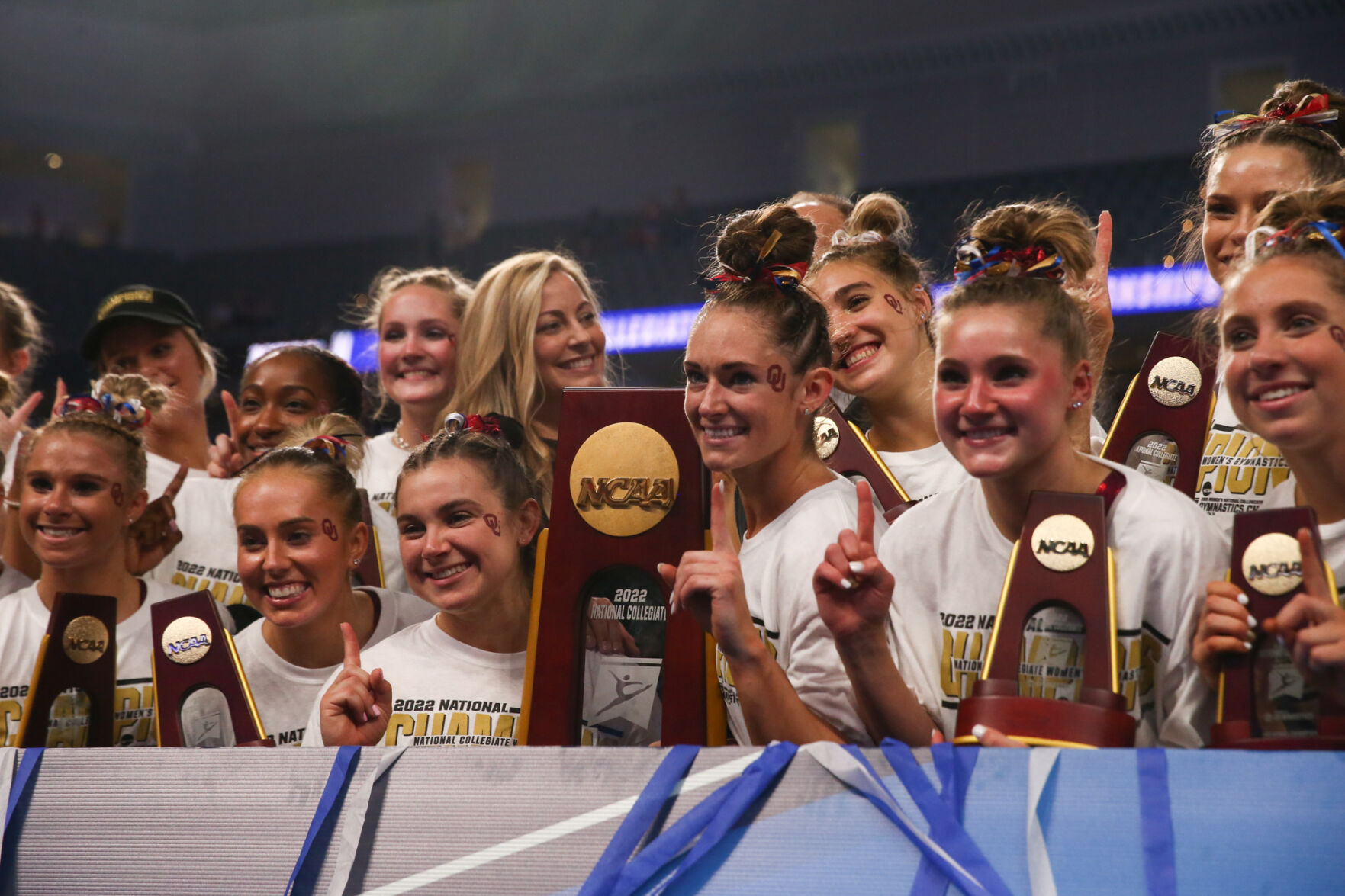 Sooners celebrate